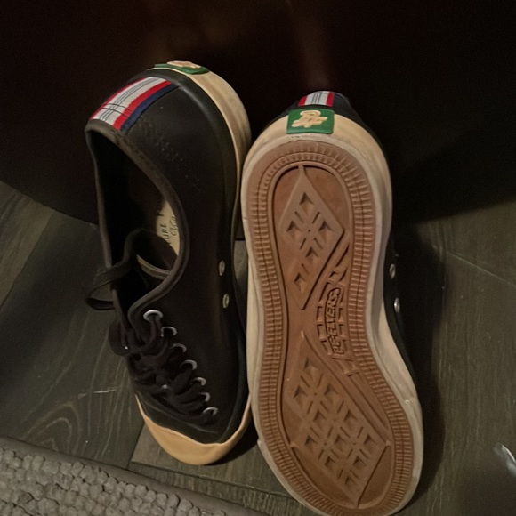 Men’s shoe , 8.5 , - Picture 3 of 5